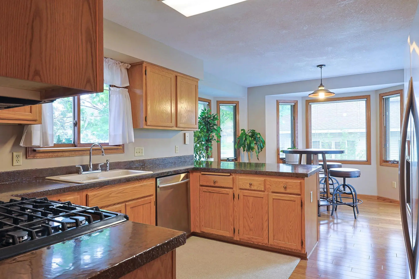 5710 Park Drive, Savage, MN 55378
