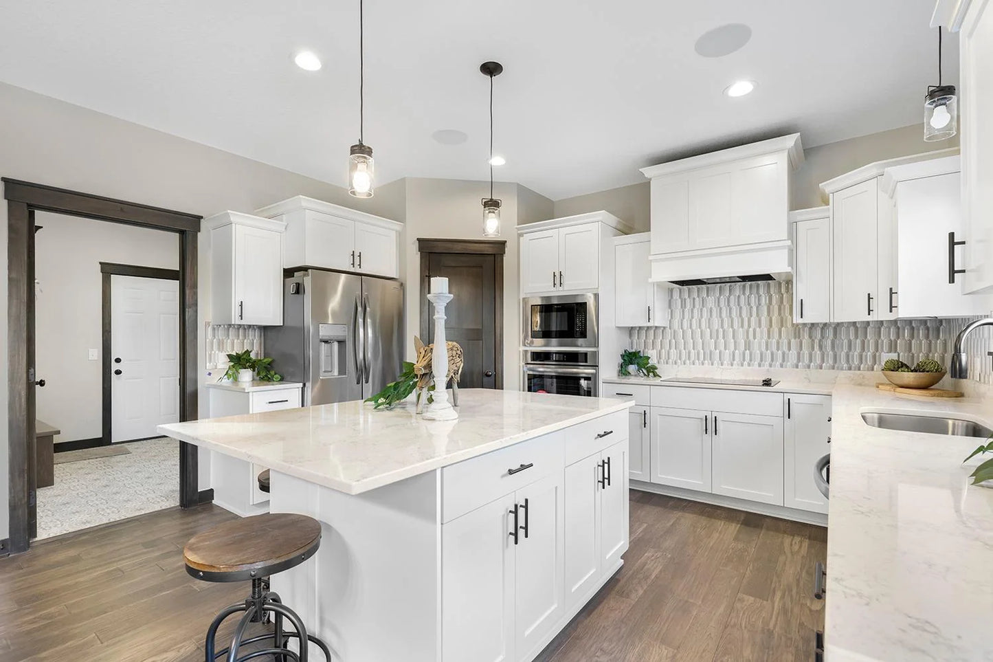 13702 Arrowhead Way , Rosemount, MN 55068