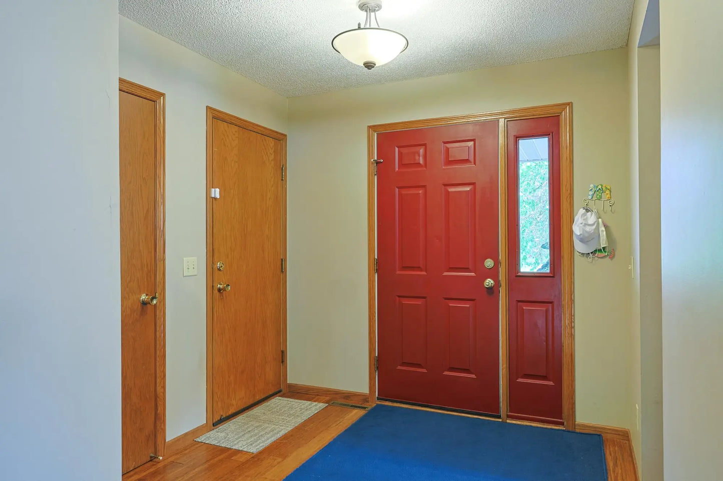 5710 Park Drive, Savage, MN 55378