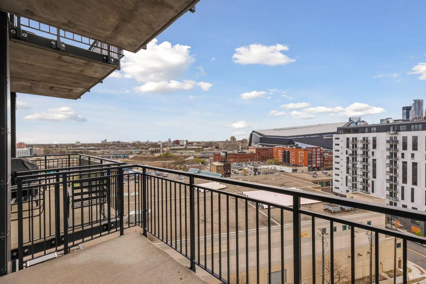 1240 2nd Street, Minneapolis, MN 55415