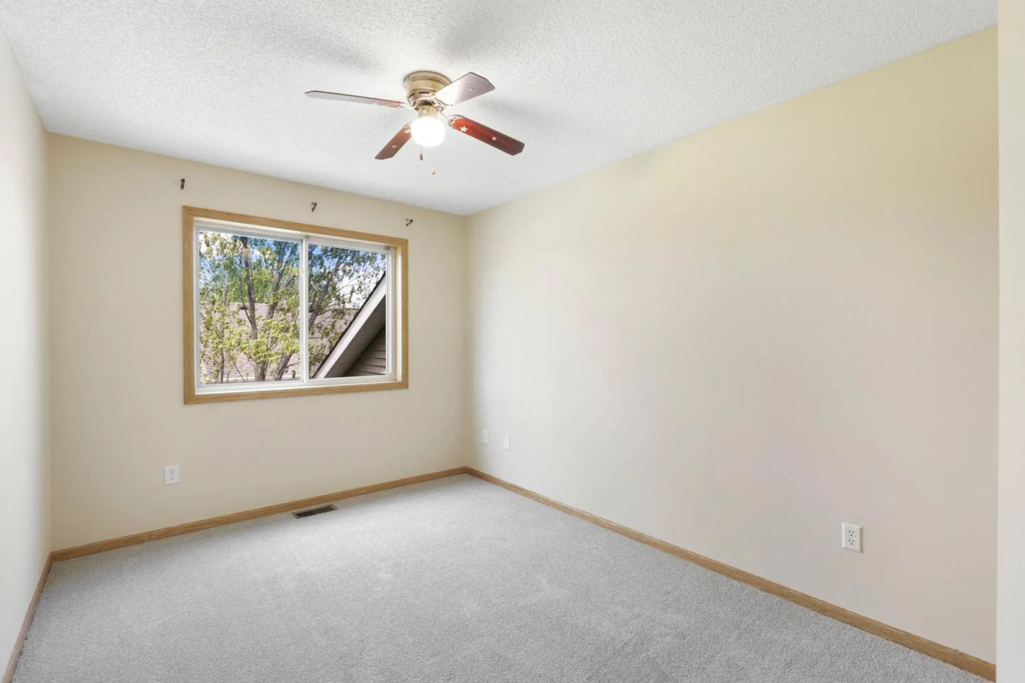 569 Forest Road, Big Lake, MN 55309