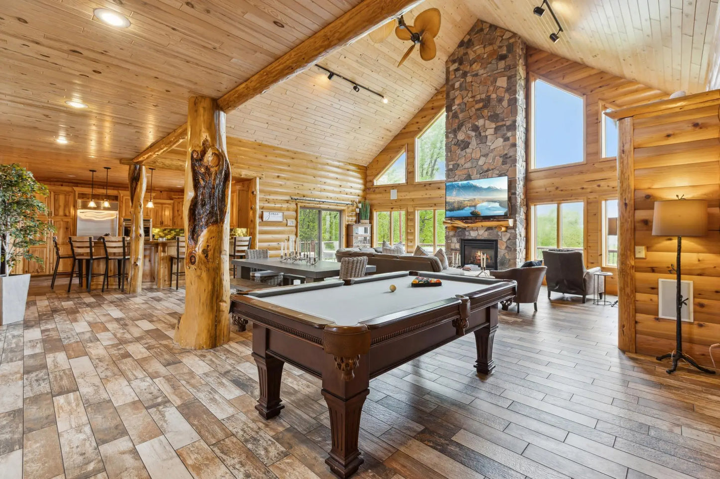 5784 McGowan Road, Brainerd, MN 56401