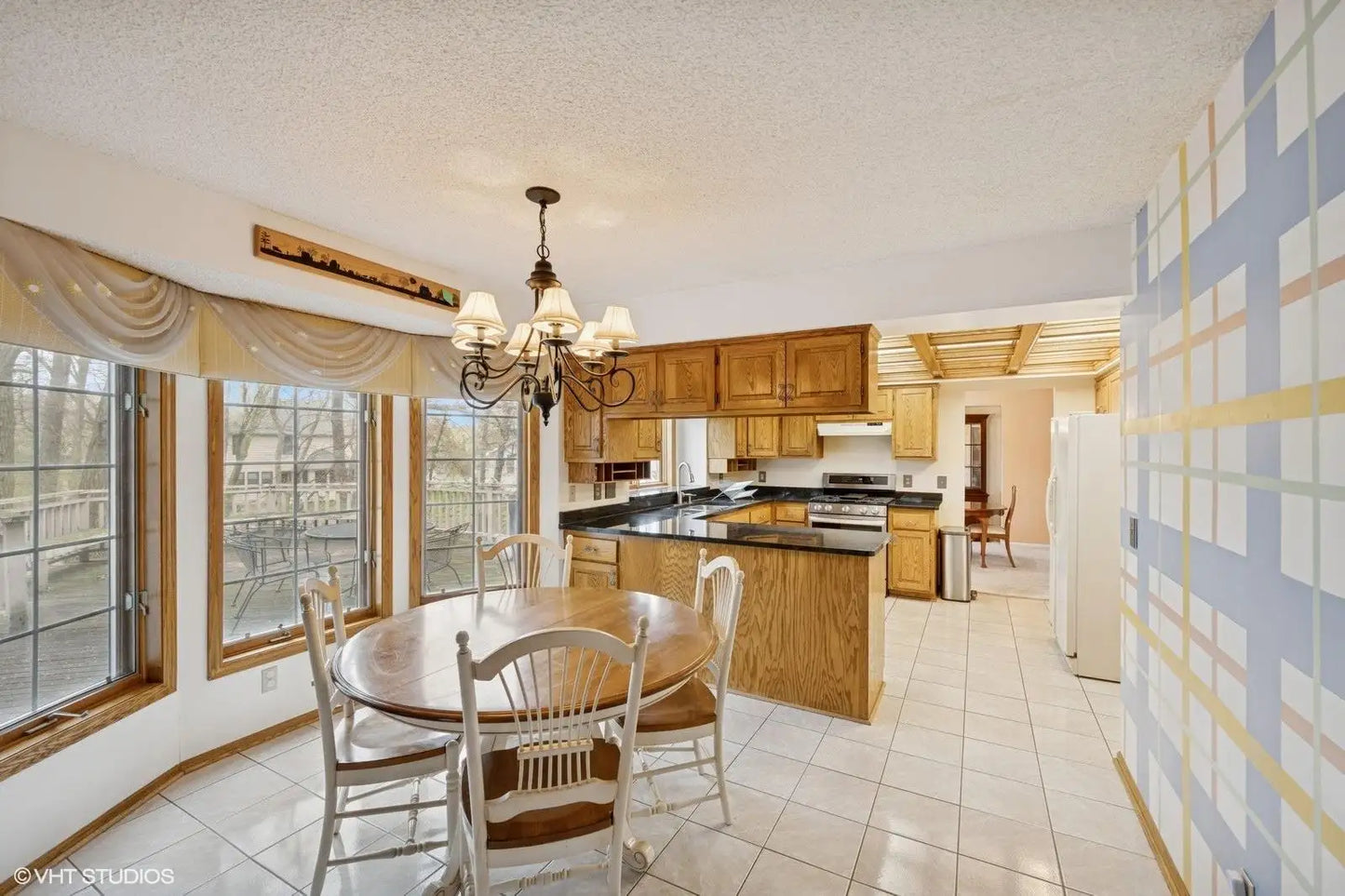 12555 Dover Drive, Apple Valley, MN 55124