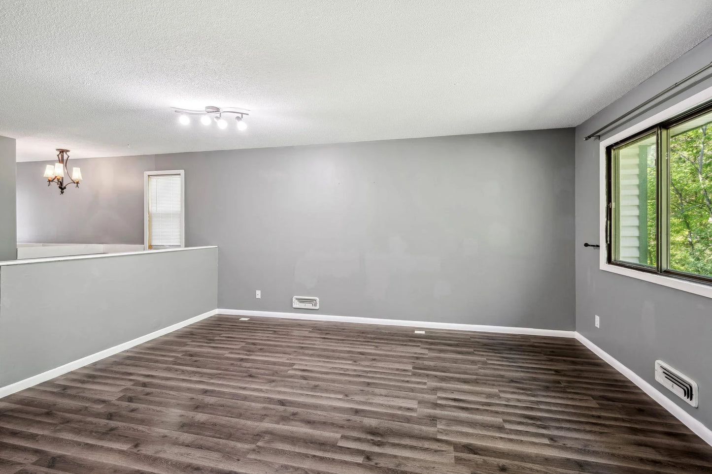 13651 Everton Avenue, Apple Valley, MN 55124