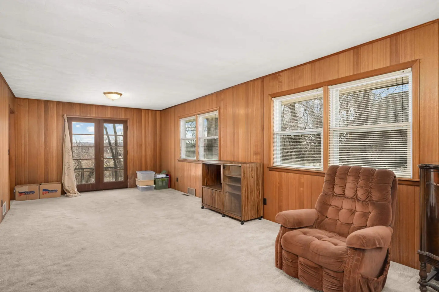576 Lexington Parkway, Saint Paul, MN 55116