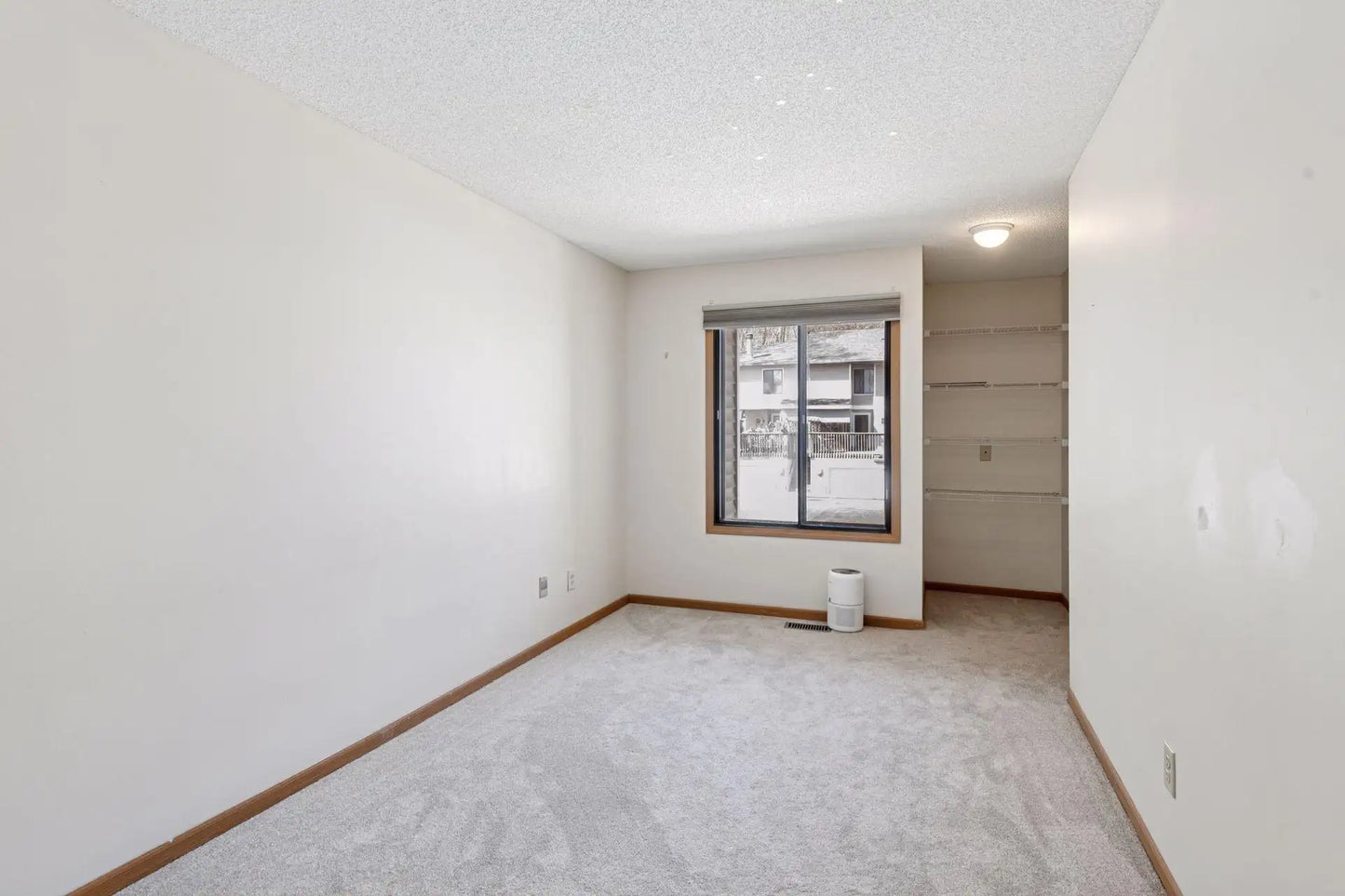 1252 Trailwood , Hopkins, MN 55343