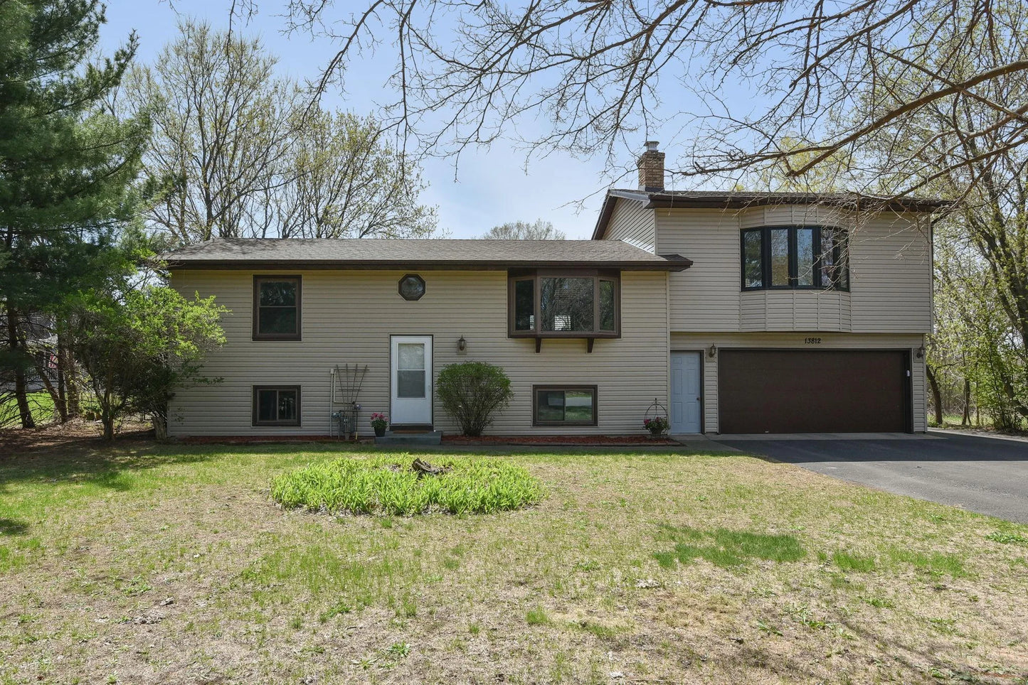 13812 Riverview Drive, Elk River, MN 55330