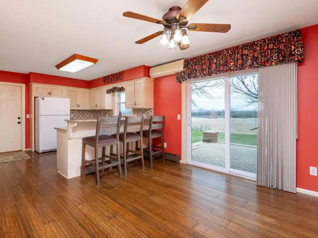 1225 Country Trail, Sand Creek Twp, MN 55352