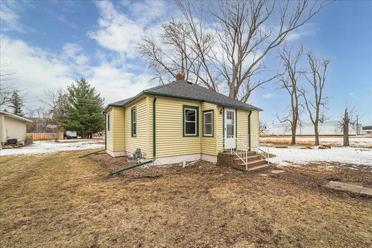 830 3rd Street, Rush City, MN 55069