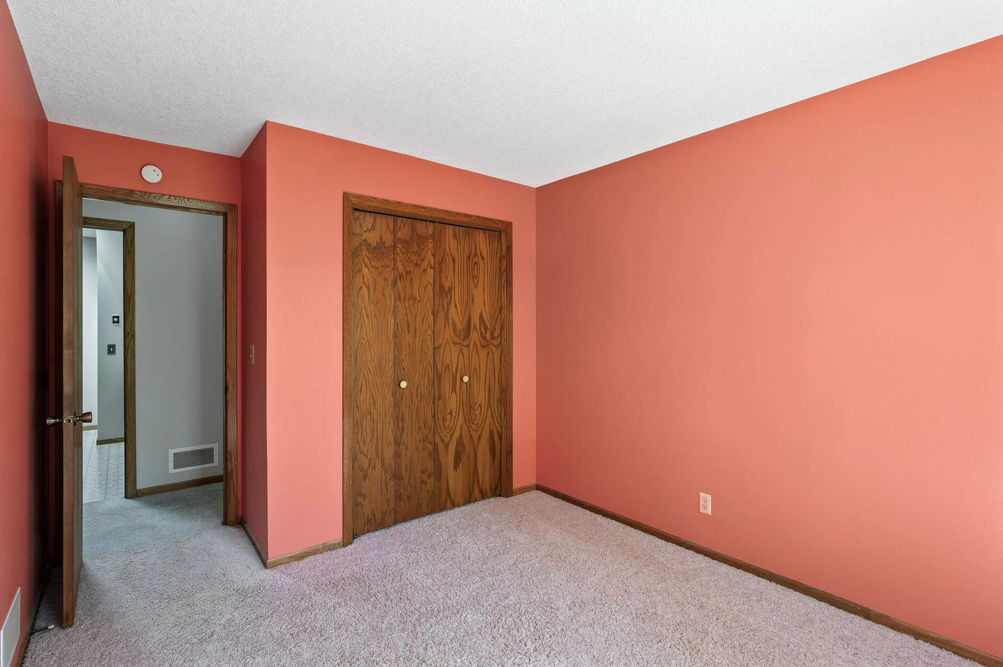 13838 Glendale Trail, Savage, MN 55378