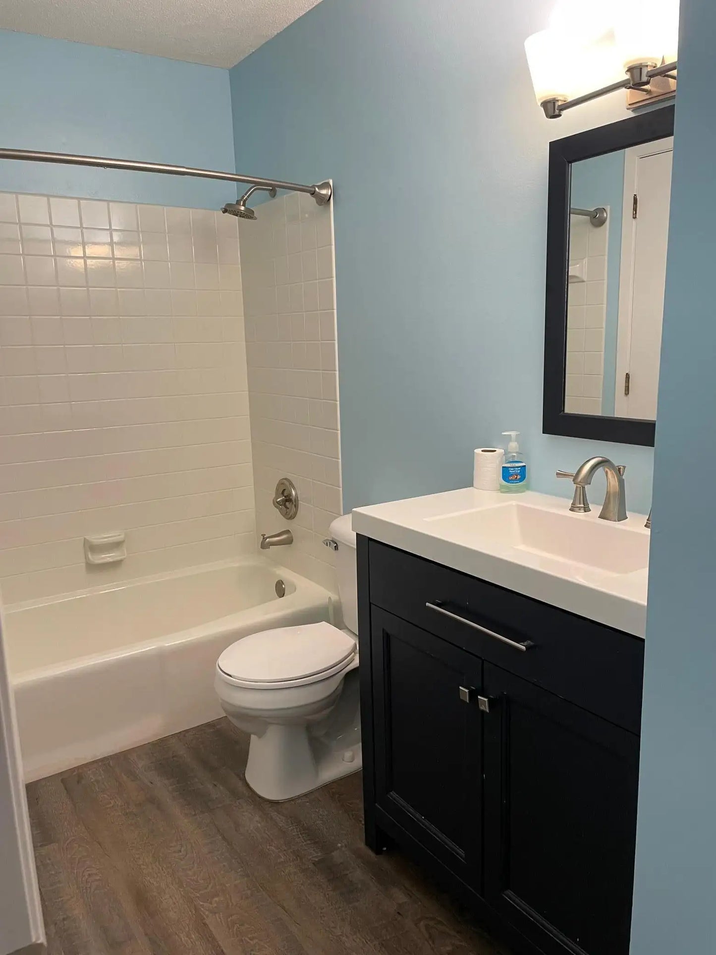 12232 Oak Leaf Circle, Burnsville, MN 55337