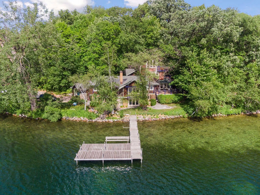 5740 Christmas Lake Point, Shorewood, MN 55331
