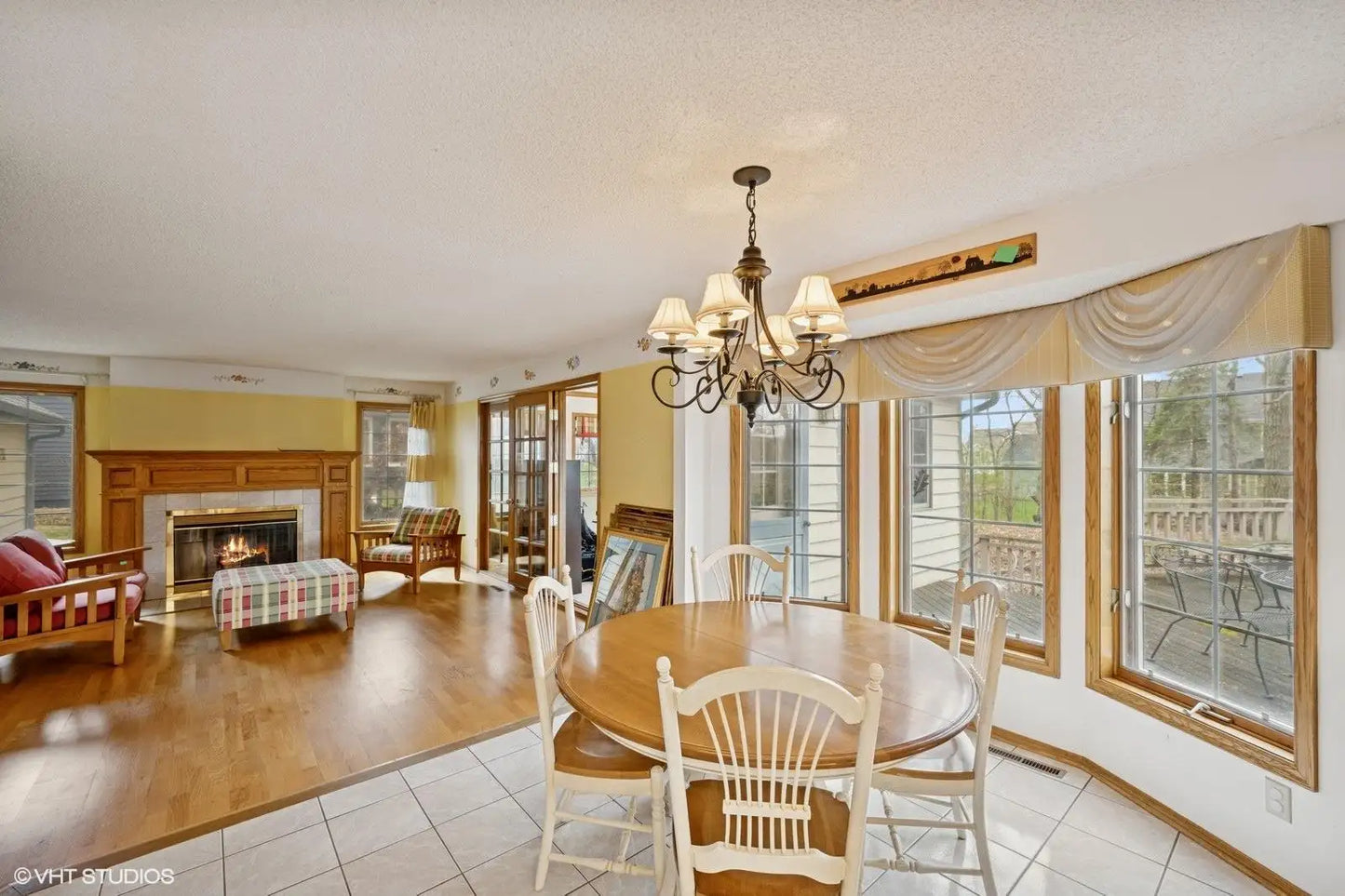 12555 Dover Drive, Apple Valley, MN 55124