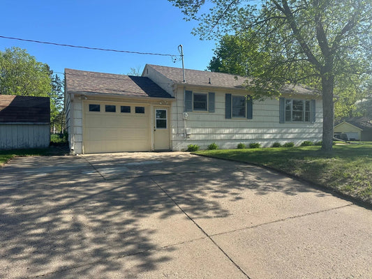 1222 12th Street, Brainerd, MN 56401