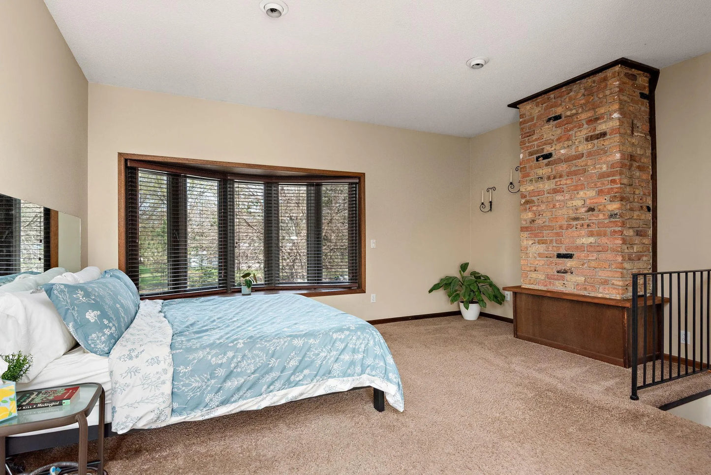 13812 Riverview Drive, Elk River, MN 55330