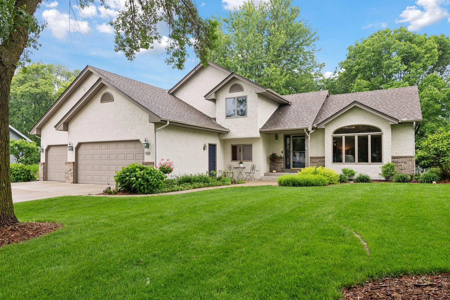 1378 Dunsmore Drive, Waconia, MN 55387