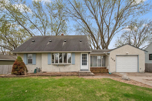 130 Skillman Avenue, Maplewood, MN 55117
