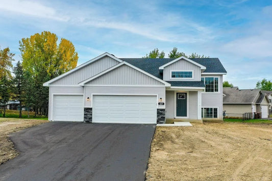 137 Terning Way, Howard Lake, MN 55349